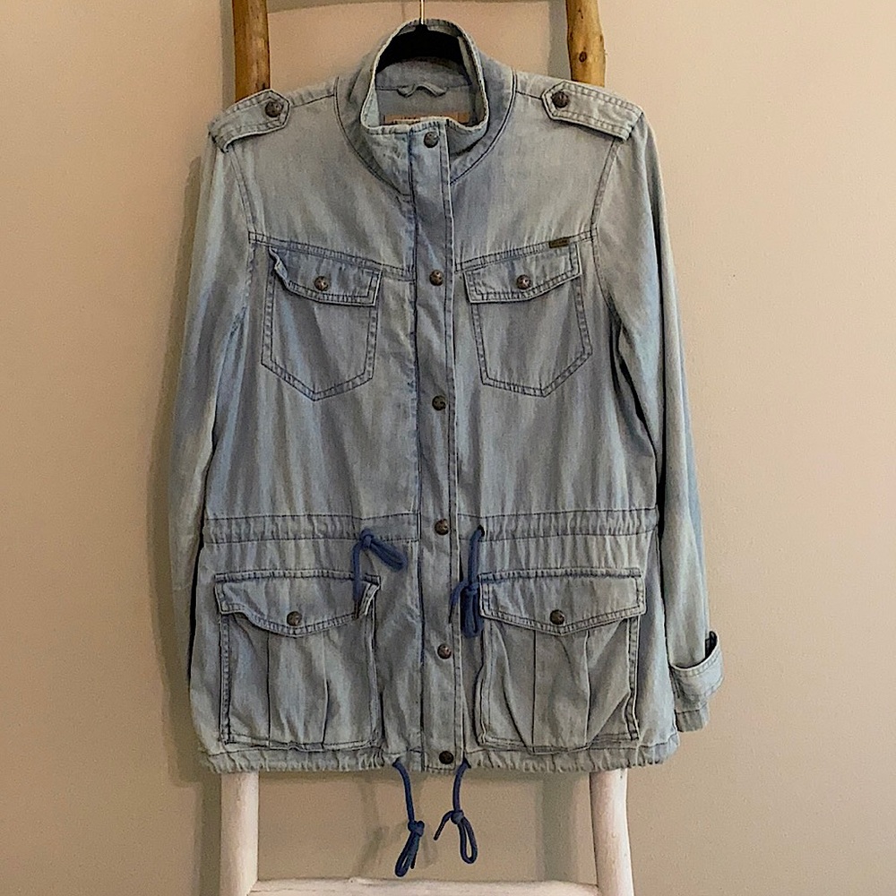 Max Jeans Denim Jacket